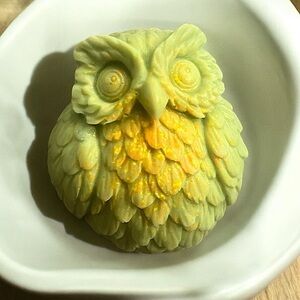 Mango scented SOAP owl handmade 3x2in 4oz shea butter & coconut oil based
